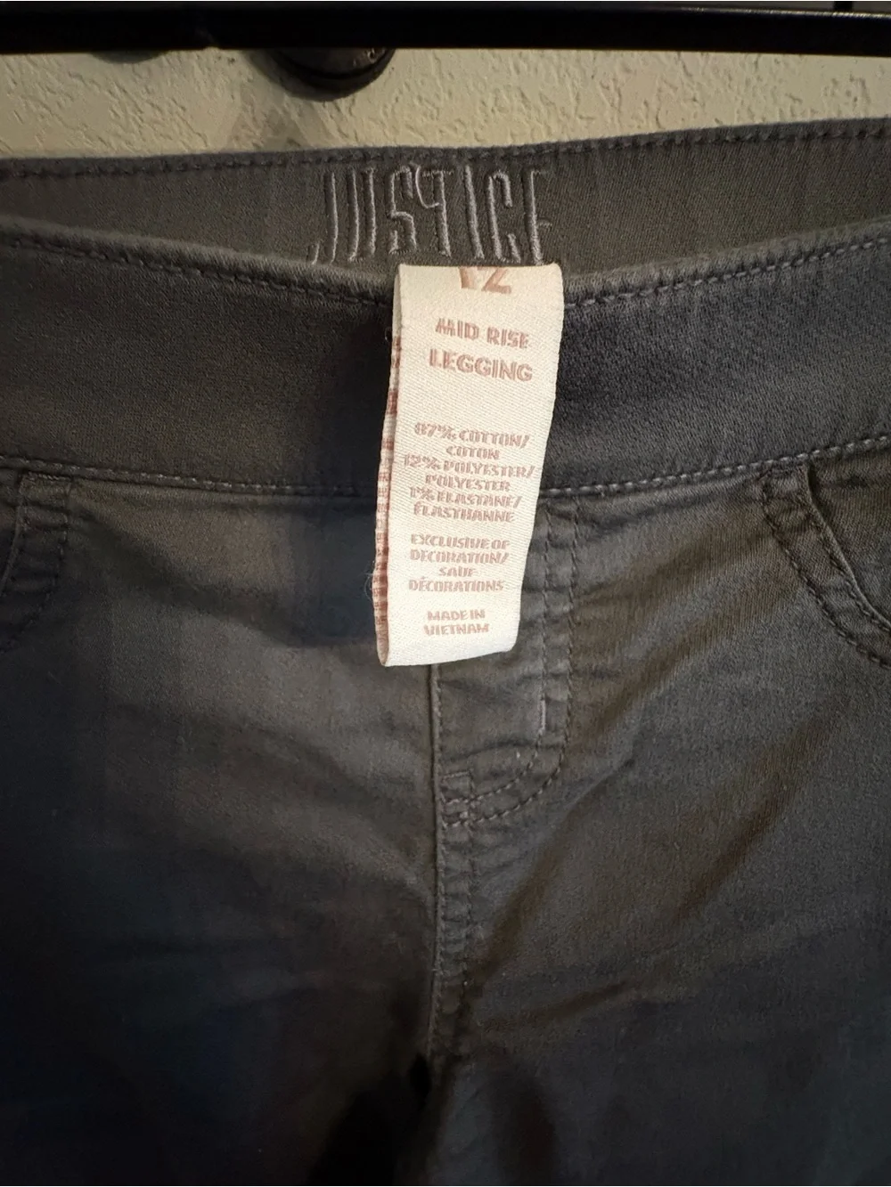 Girl’s Vintage Justice Gray Stretch Jeggings with Rhinestone Hem Detail, Sz. 12